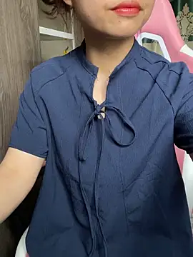 mayha11 online show from April 2026 07:03:02 AM