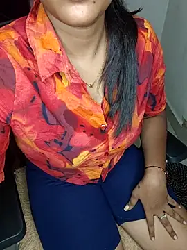 Snapshot of Tamilmoon006 chatting on June 2026 07:41:02 AM Tamilmoon006 online show from June 2026 07:41:02 AM