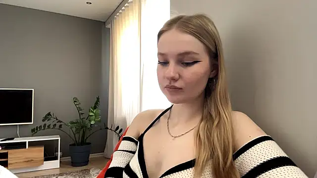 Snapshot of PlasaRima chatting on June 2026 12:32:02 AM PlasaRima online show from June 2026 12:32:02 AM