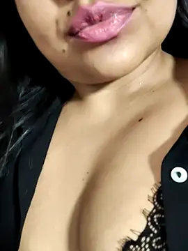 Snapshot of alisonnturbay chatting on July 2026 03:17:02 AM alisonnturbay online show from July 2026 03:17:02 AM