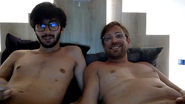 DoubleA2111 online show from May 2026 10:16:02 PM
