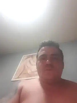 Ismael993A online show from April 2026 01:15:01 PM