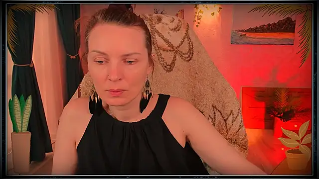 Snapshot of LanaRadiance chatting on July 2026 03:42:02 PM LanaRadiance online show from July 2026 03:42:02 PM