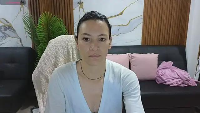 alonddra tay online show from June 2026 11:33:01 AM