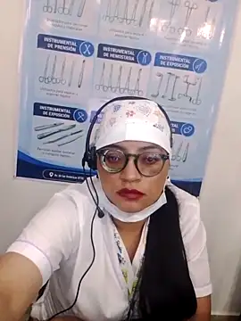 Snapshot of SOFI__10 chatting on April 2026 07:26:01 PM SOFI 10 online show from April 2026 07:26:01 PM