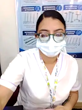 Snapshot of SOFI__10 chatting on April 2026 05:48:01 PM SOFI 10 online show from April 2026 05:48:01 PM