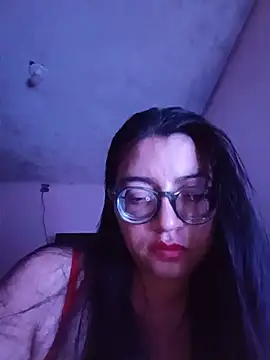 Snapshot of SOFI__10 chatting on May 2026 02:51:02 AM SOFI 10 online show from May 2026 02:51:02 AM