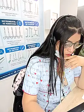 Snapshot of SOFI__10 chatting on May 2026 03:08:02 PM SOFI 10 online show from May 2026 03:08:02 PM