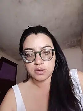 Snapshot of SOFI__10 chatting on May 2026 06:52:01 AM SOFI 10 online show from May 2026 06:52:01 AM
