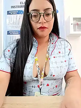 Snapshot of SOFI__10 chatting on May 2026 06:58:01 PM SOFI 10 online show from May 2026 06:58:01 PM