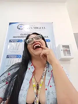 Snapshot of SOFI__10 chatting on May 2026 08:38:01 PM SOFI 10 online show from May 2026 08:38:01 PM