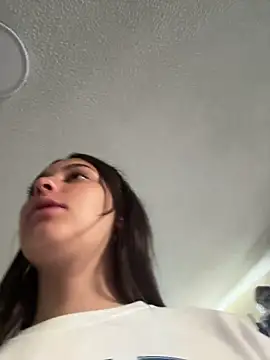 Snapshot of Lucyfer-fire chatting on April 2026 11:24:01 AM Lucyfer-fire online show from April 2026 11:24:01 AM