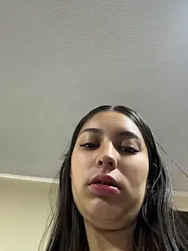 Snapshot of Lucyfer-fire chatting on April 2026 11:45:02 AM Lucyfer-fire online show from April 2026 11:45:02 AM