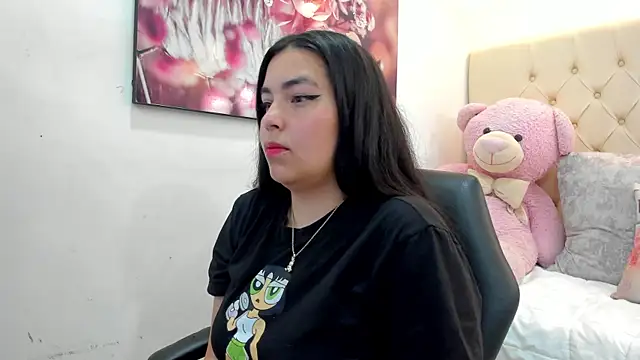 luna bloomm  online show from April 2026 04:07:02 AM