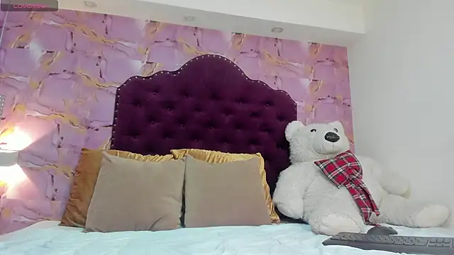 luna bloomm  online show from July 2026 06:08:02 AM