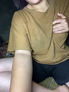 MisuSmile online show from April 2026 11:44:01 PM