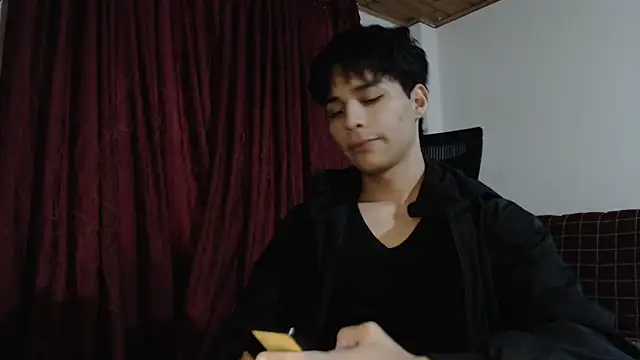 Snapshot of Marck-Pro chatting on July 2026 11:02:02 PM Marck-Pro online show from July 2026 11:02:02 PM