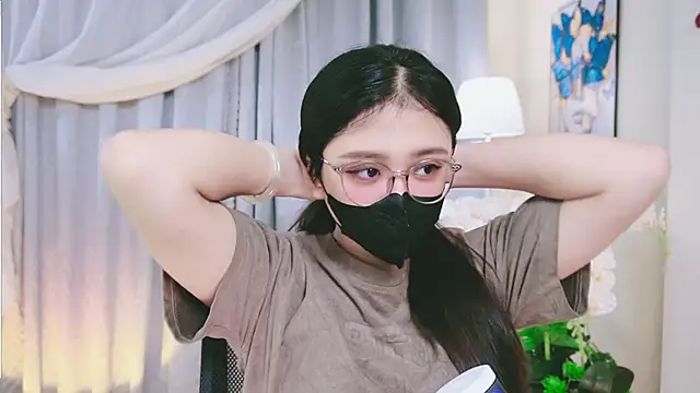 Snapshot of Chan_Chann chatting on June 2026 02:27:01 AM Chan Chann online show from June 2026 02:27:01 AM