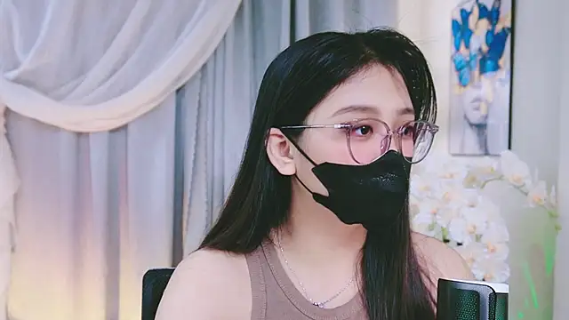 Snapshot of Chan_Chann chatting on June 2026 04:01:02 AM Chan Chann online show from June 2026 04:01:02 AM