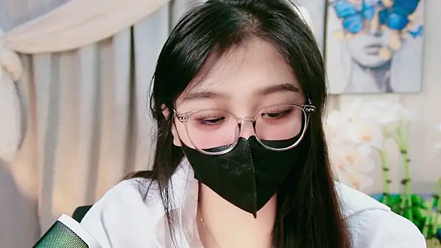 Snapshot of Chan_Chann chatting on July 2026 07:23:02 AM Chan Chann online show from July 2026 07:23:02 AM