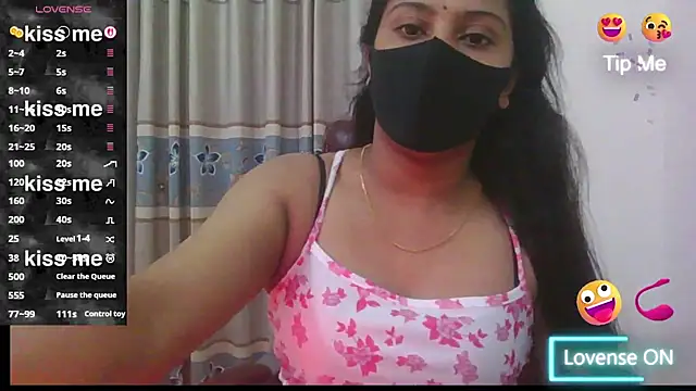 Snapshot of zareen_approach chatting on July 2026 03:49:01 PM zareen approach online show from July 2026 03:49:01 PM