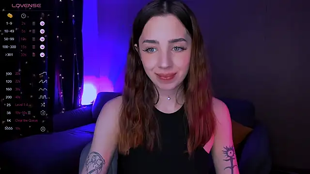 Snapshot of CharliGrace_ chatting on April 2026 12:29:02 PM CharliGrace online show from April 2026 12:29:02 PM