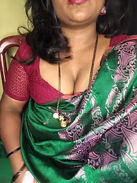 Snapshot of ur_love_kannada1 chatting on April 2026 07:26:01 PM ur love kannada1 online show from April 2026 07:26:01 PM