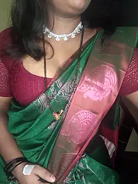 Snapshot of ur_love_kannada1 chatting on April 2026 04:12:01 PM ur love kannada1 online show from April 2026 04:12:01 PM