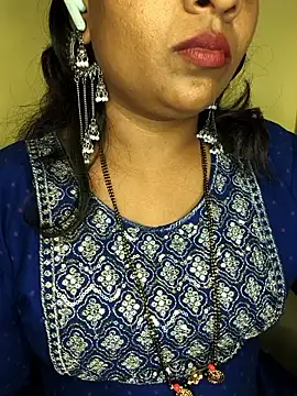 Snapshot of ur_love_kannada1 chatting on June 2026 09:44:02 AM ur love kannada1 online show from June 2026 09:44:02 AM