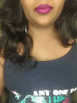 Snapshot of ur_love_kannada1 chatting on June 2026 09:19:02 AM ur love kannada1 online show from June 2026 09:19:02 AM