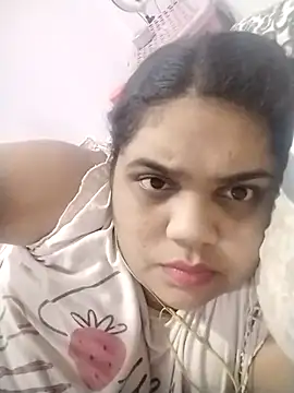 Snapshot of hotsilk21 chatting on April 2026 05:48:02 PM hotsilk21 online show from April 2026 05:48:02 PM
