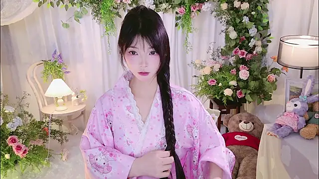 Zoe-001 online show from June 2026 02:51:02 PM