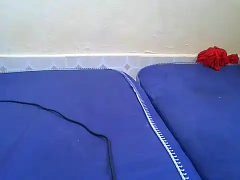 Snapshot of sweetbubbley chatting on April 2026 09:45:02 AM sweetbubbley online show from April 2026 09:45:02 AM