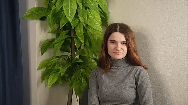 Snapshot of LitaLoeppke chatting on April 2026 10:43:01 AM LitaLoeppke online show from April 2026 10:43:01 AM