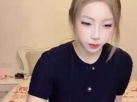 xiaoxiao-21 online show from April 2026 02:09:01 PM