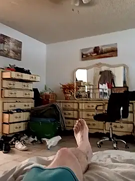 illdoitforetty online show from April 2026 06:45:02 PM