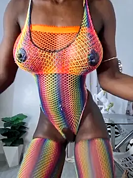Snapshot of Sexxy_Babe2 chatting on April 2026 06:03:01 AM Sexxy Babe2 online show from April 2026 06:03:01 AM