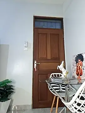 Snapshot of Sexxy_Babe2 chatting on May 2026 06:05:01 PM Sexxy Babe2 online show from May 2026 06:05:01 PM