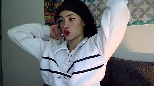 shelsy d online show from April 2026 09:15:02 PM