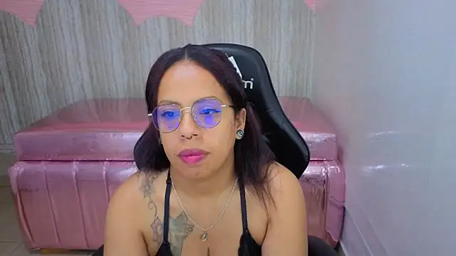 Snapshot of valerytp chatting on April 2026 03:10:01 AM valerytp online show from April 2026 03:10:01 AM