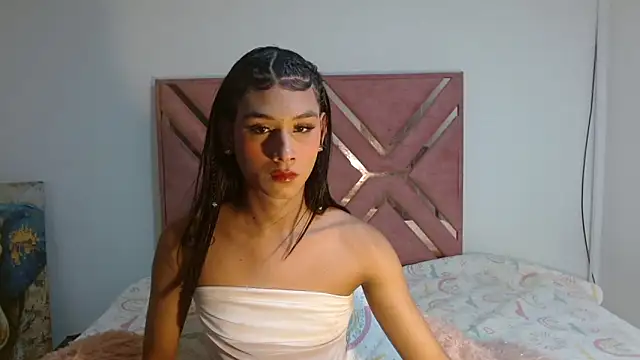 Snapshot of blair_wiloss chatting on April 2026 02:15:02 AM blair wiloss online show from April 2026 02:15:02 AM