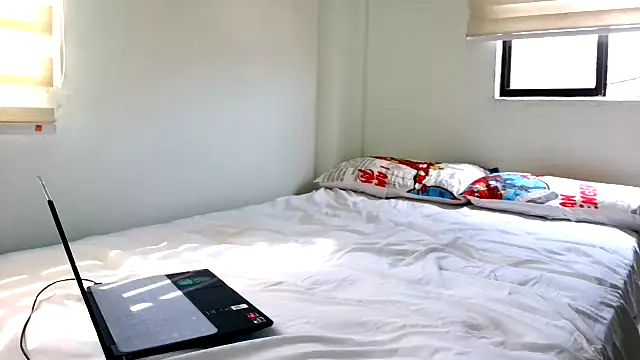 andrew 1520 online show from November 2025 06:18:02 PM