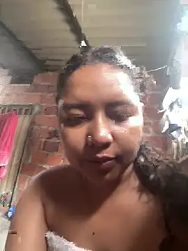 Snapshot of Ninibella chatting on May 2026 01:49:01 PM Ninibella online show from May 2026 01:49:01 PM