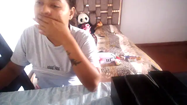 Snapshot of Ninibella chatting on May 2026 05:30:01 PM Ninibella online show from May 2026 05:30:01 PM