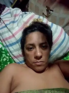 Snapshot of melysexy chatting on May 2026 04:40:01 AM melysexy online show from May 2026 04:40:01 AM