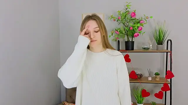 Snapshot of Lilia_Redy chatting on April 2026 10:11:01 AM Lilia Redy online show from April 2026 10:11:01 AM