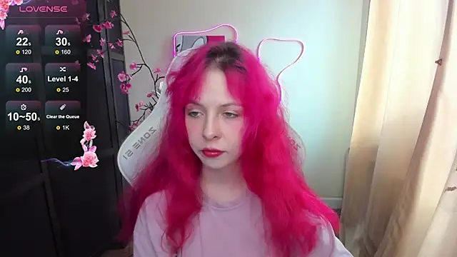 Snapshot of InfernoKitten chatting on April 2026 01:08:01 AM InfernoKitten online show from April 2026 01:08:01 AM