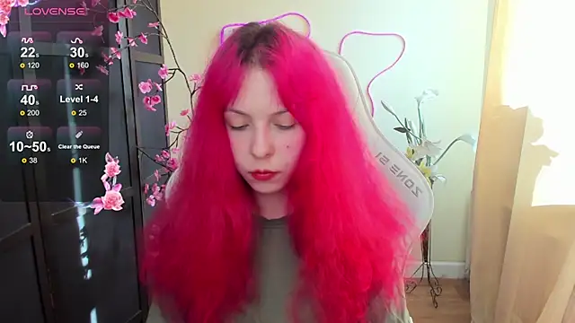 Snapshot of InfernoKitten chatting on April 2026 01:19:02 AM InfernoKitten online show from April 2026 01:19:02 AM