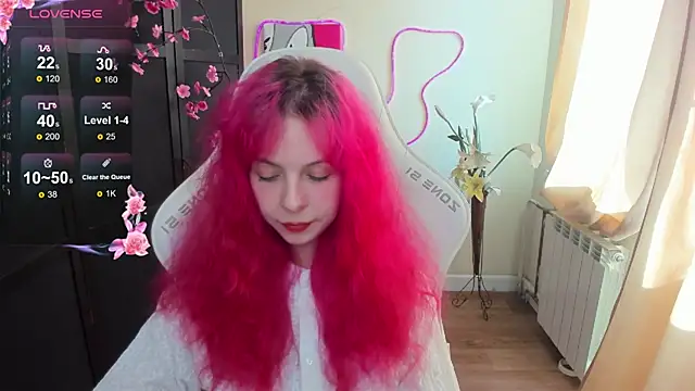Snapshot of InfernoKitten chatting on May 2026 01:10:01 AM InfernoKitten online show from May 2026 01:10:01 AM