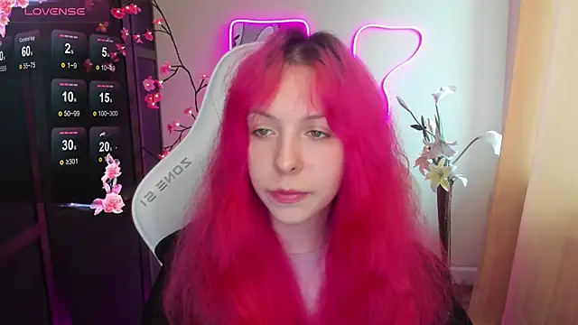 Snapshot of InfernoKitten chatting on May 2026 01:03:02 AM InfernoKitten online show from May 2026 01:03:02 AM